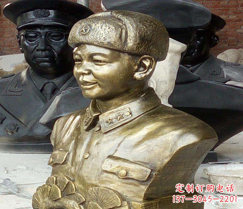 苏州半身雷锋铜像