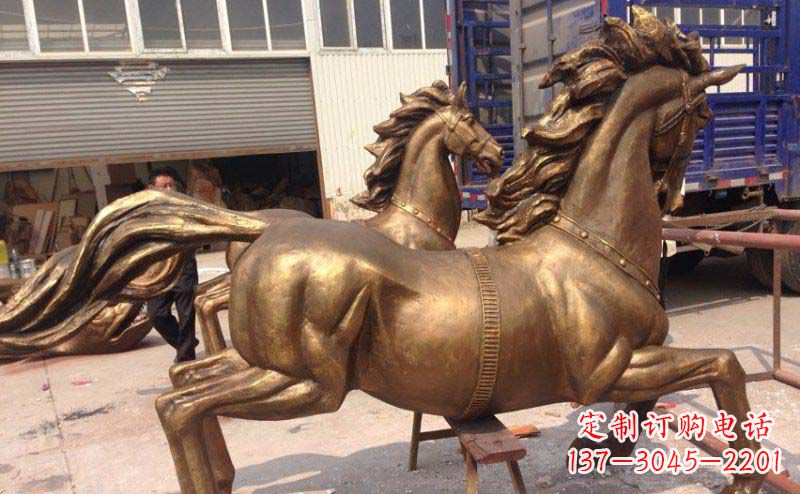 苏州奔马广场铜雕