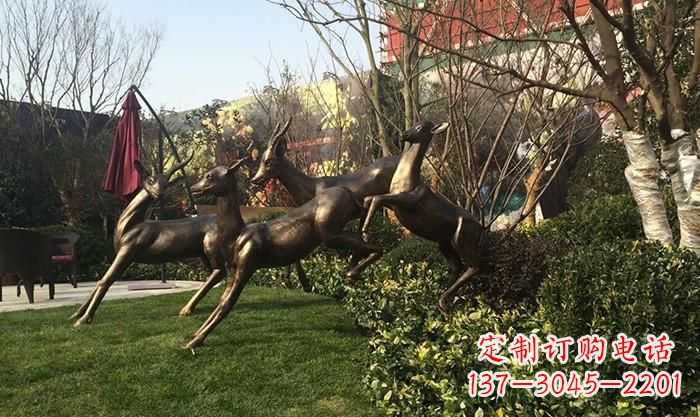 苏州奔跑的小鹿铜雕