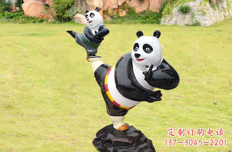 苏州玻璃钢卡通熊猫雕塑的艺术之美