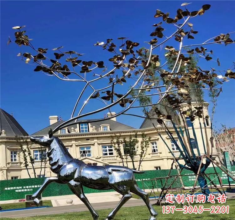 苏州不锈钢梅花鹿雕塑精美而又经久不衰