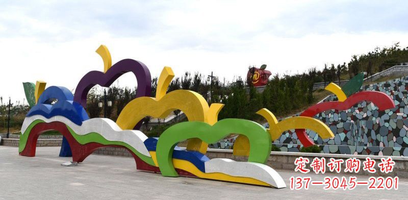 苏州不锈钢彩色苹果雕塑