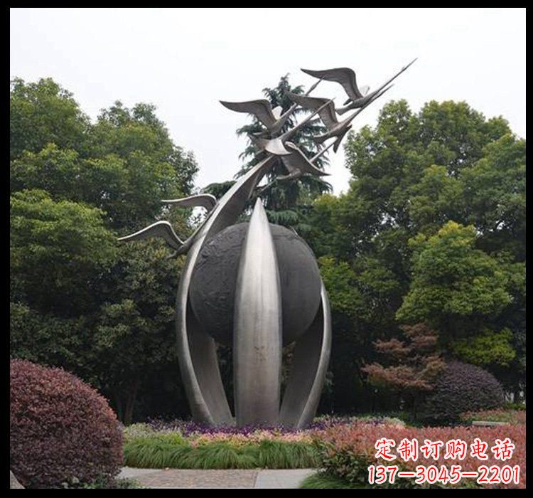 苏州不锈钢天鹅雕塑