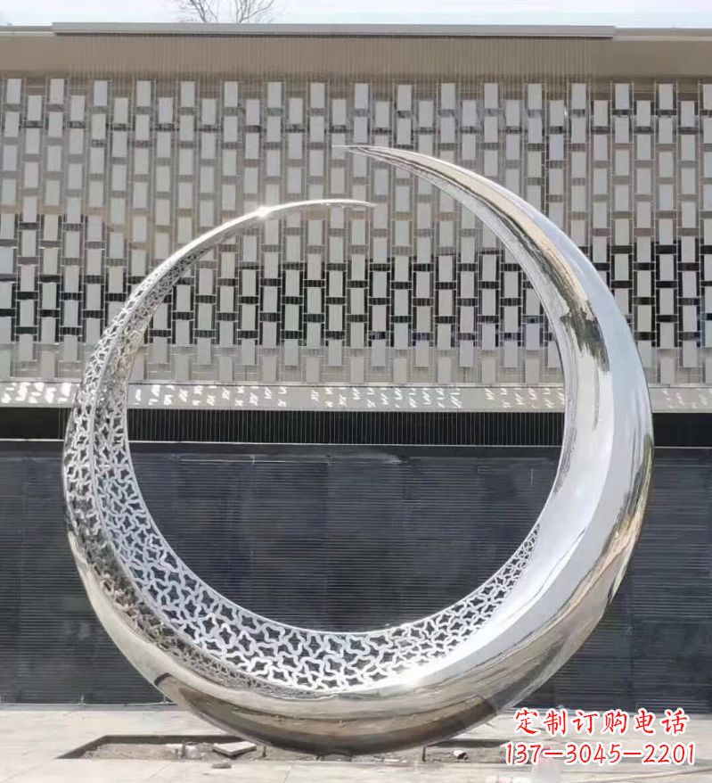 苏州不锈钢月亮雕塑精美的艺术之作