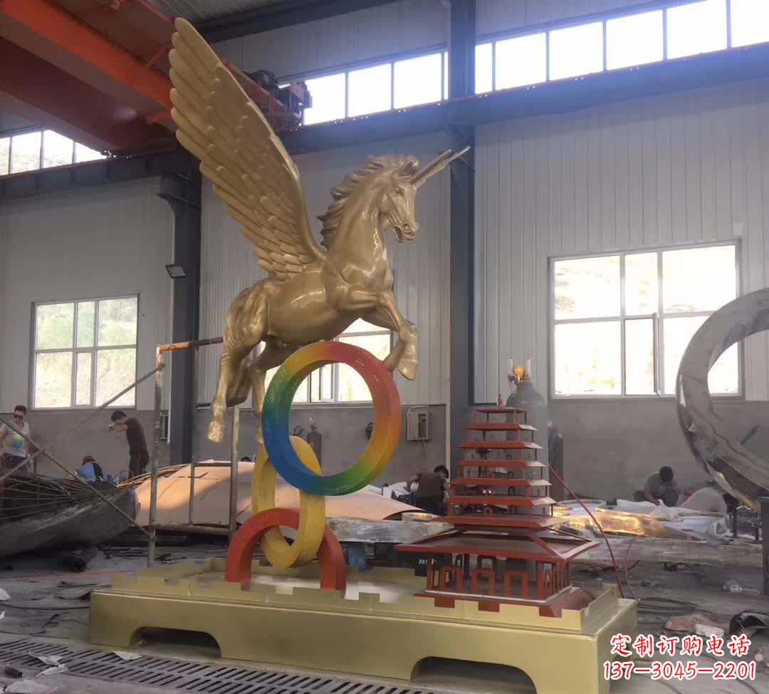 苏州不锈钢飞马踩圆圈雕塑精美艺术之作