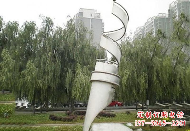 苏州不锈钢公园抽象钢笔雕塑