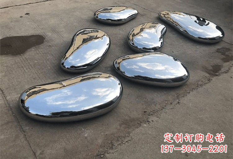 苏州不锈钢水滴雕塑让公园更加美丽