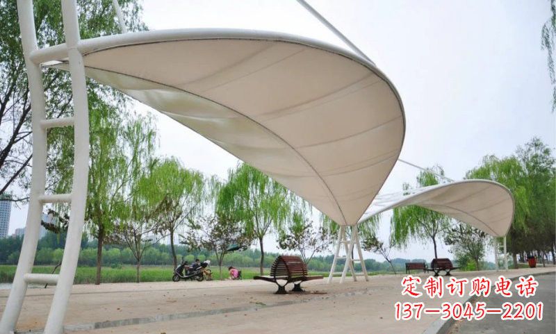 苏州不锈钢树叶形遮阳棚雕塑