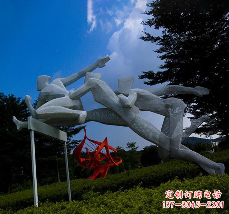 苏州不锈钢中的运动员雕塑