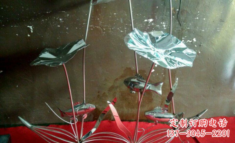 苏州不锈钢荷花雕塑