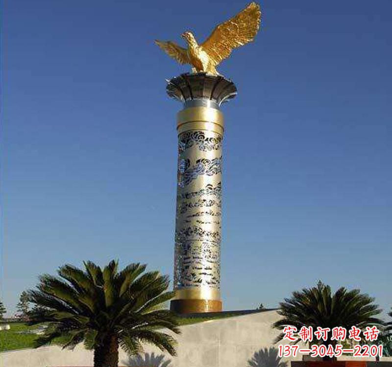苏州不锈钢龙柱雕塑把神秘的传统融入现代