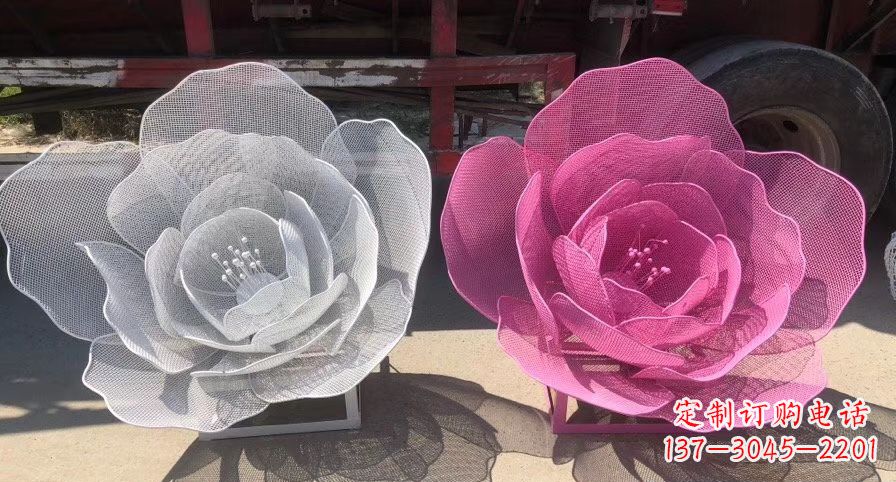 苏州不锈钢荷花雕塑,给公园带来优雅美景