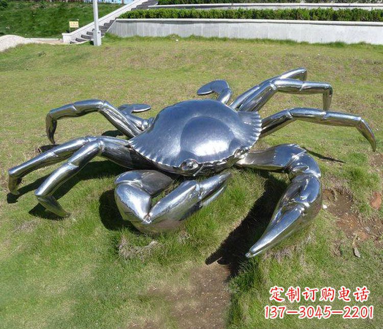 苏州不锈钢螃蟹雕塑——给景观增添灵动之美