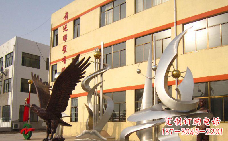 苏州不锈钢雄鹰雕塑
