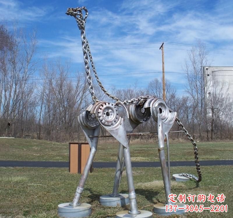 苏州不锈钢恐龙雕塑集艺术与自然于一体