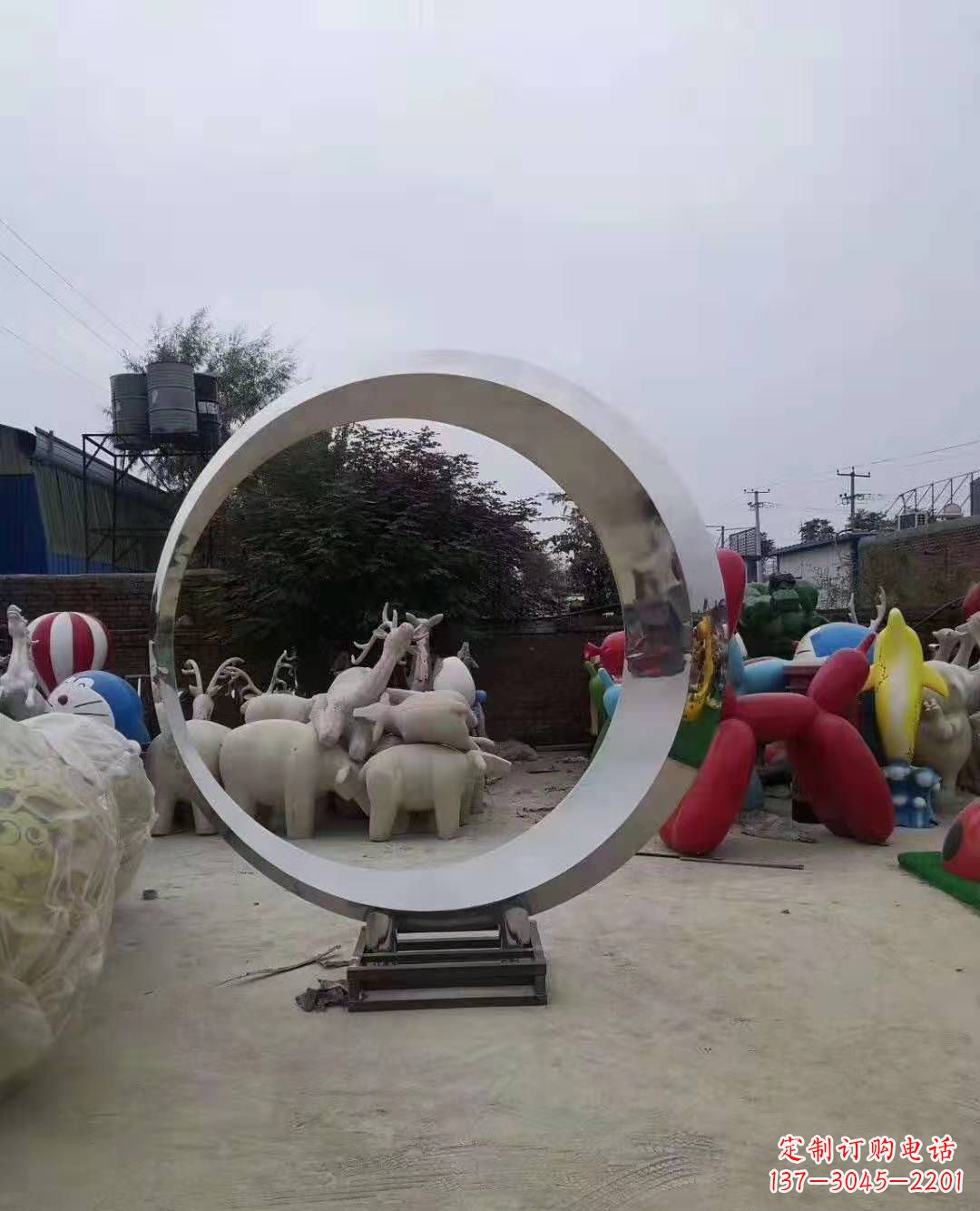 苏州不锈钢圆环雕塑，点缀环境美景