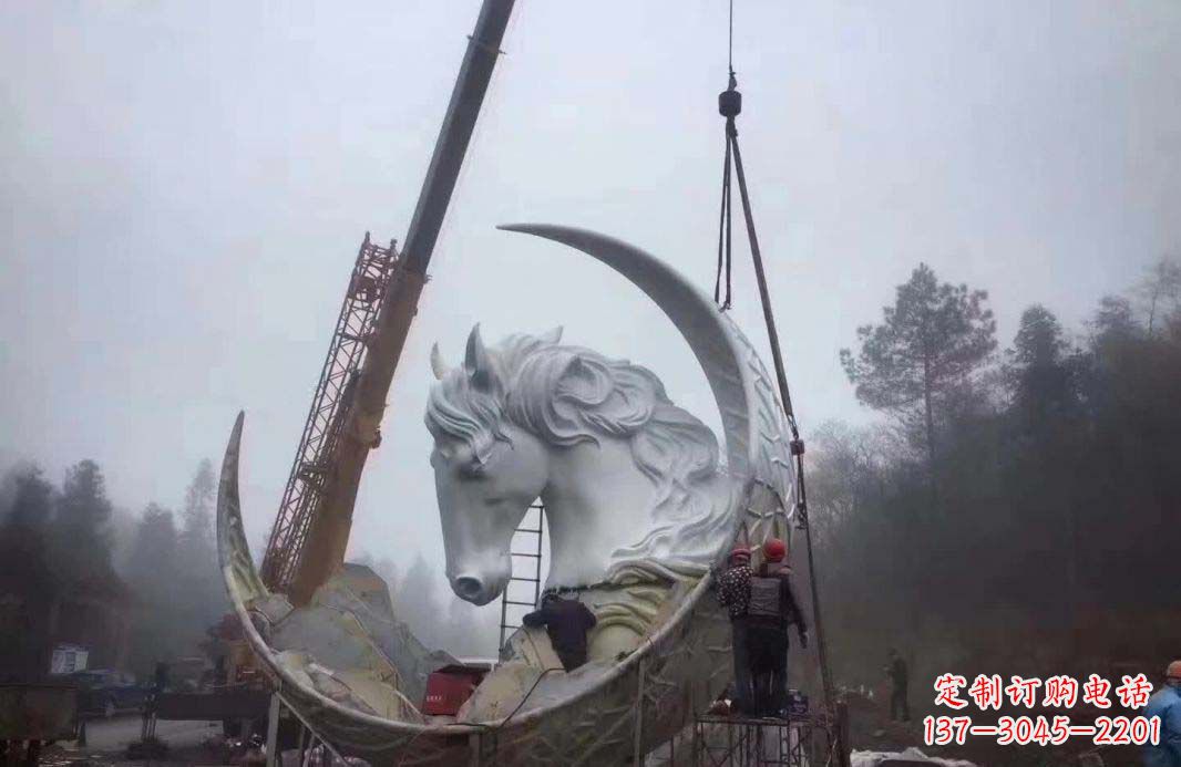 苏州不锈钢月亮雕塑