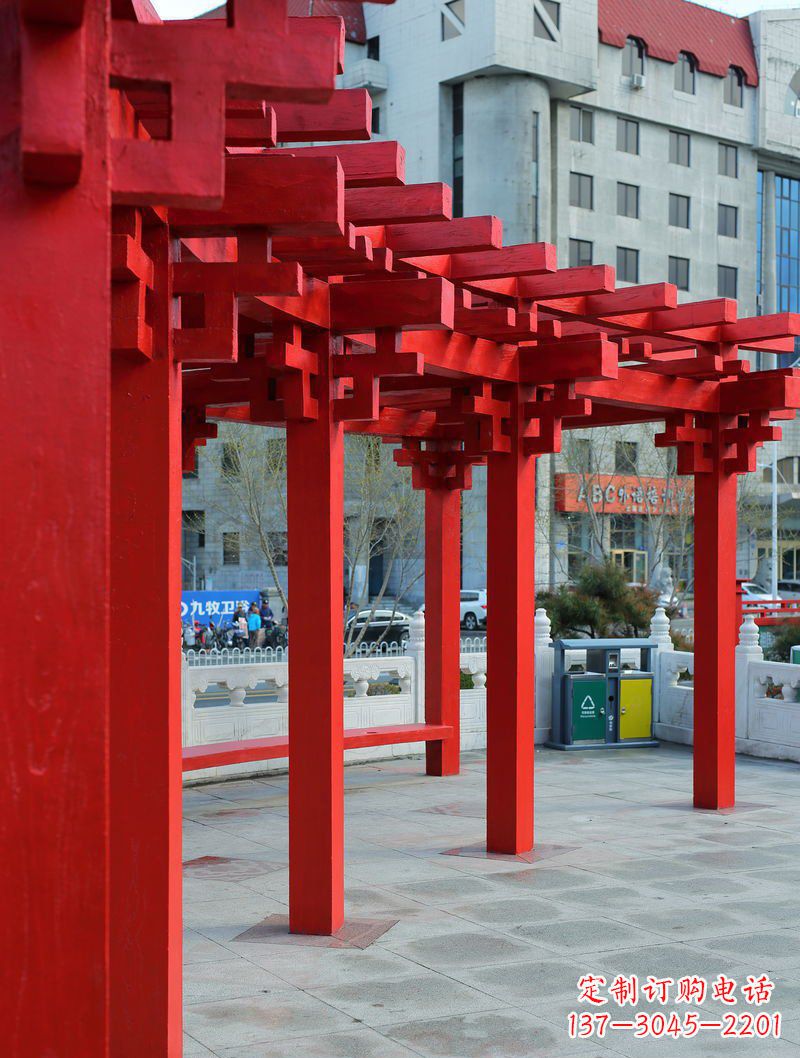 苏州长廊雕塑描绘城市景观的艺术作品