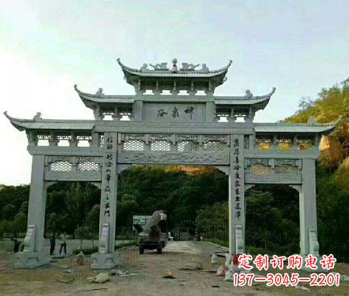 苏州村口石雕牌楼千百年文化瑰宝