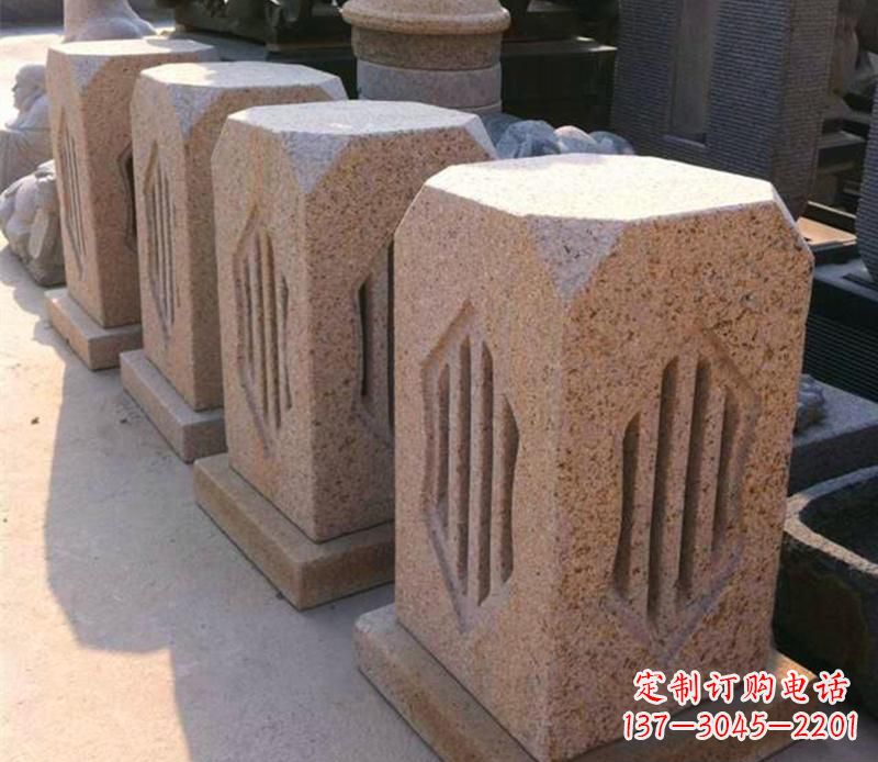 苏州精美的大理石灯雕塑
