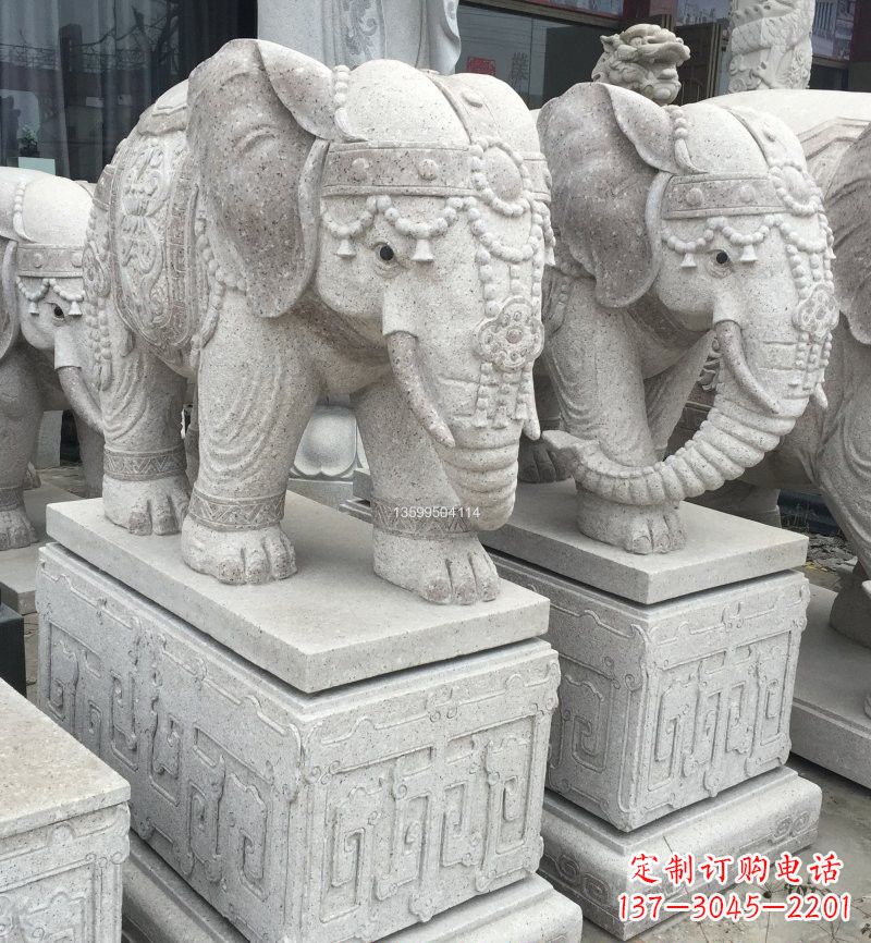 苏州精美绝伦的大理石门口大象雕塑