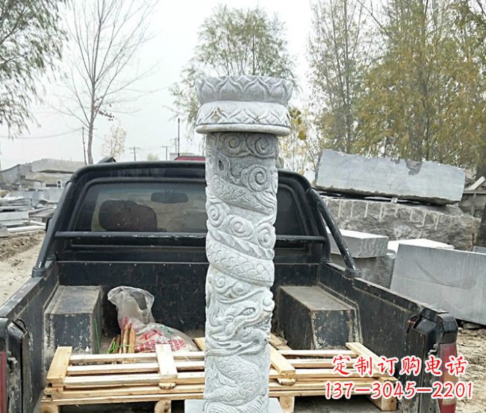 苏州大理石龙柱雕塑