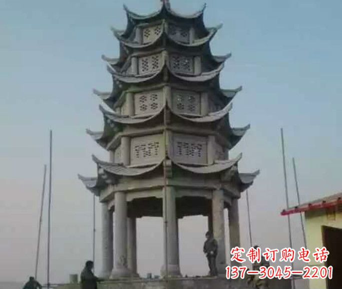 苏州精美绝伦的多层凉亭石雕