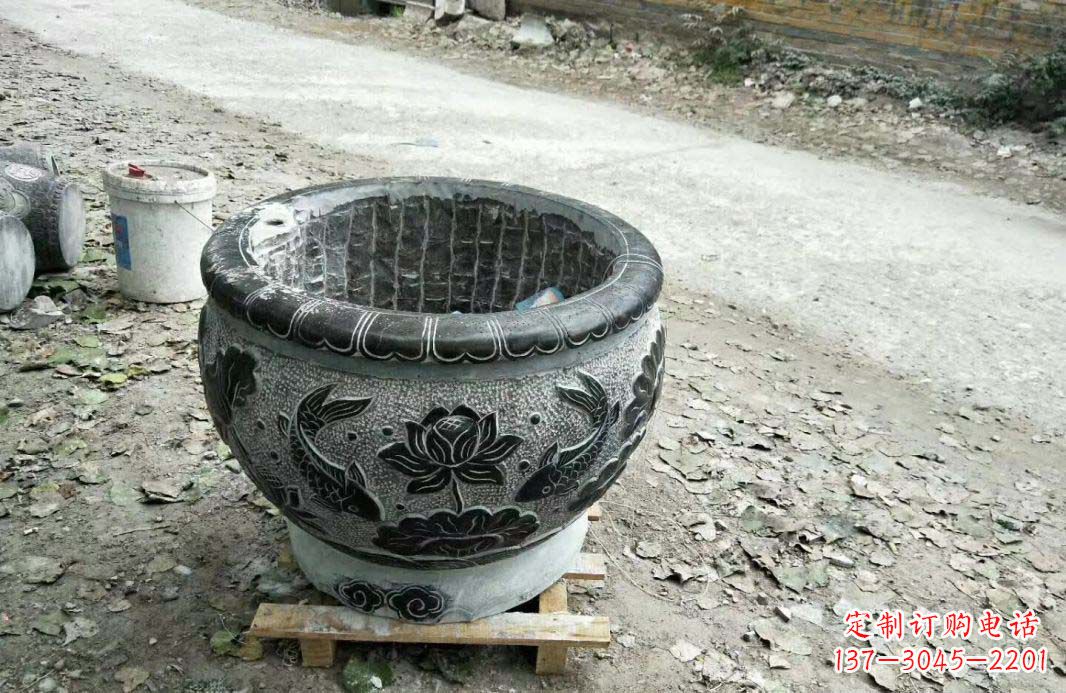 苏州高雅的仿古圆形水缸石雕