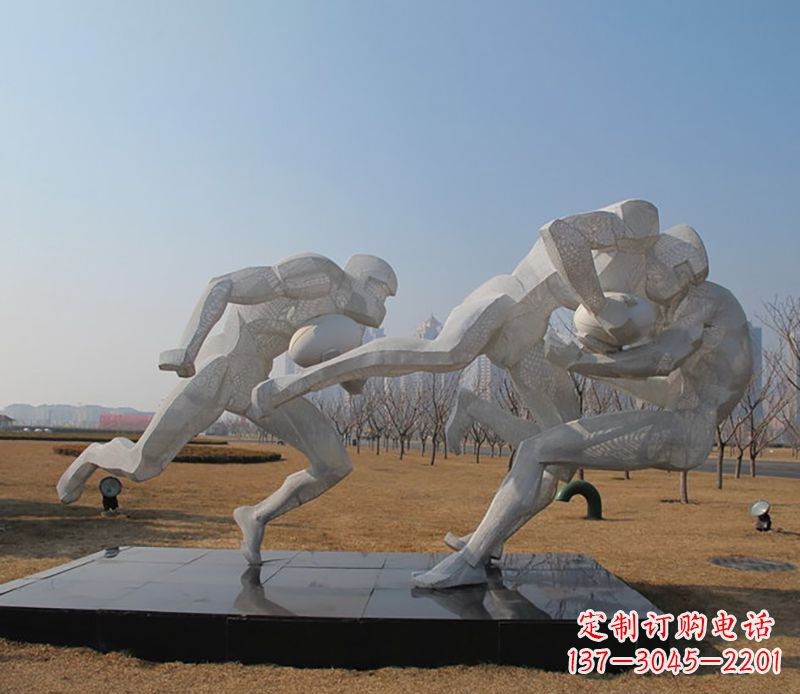 苏州不锈钢橄榄球体育雕塑