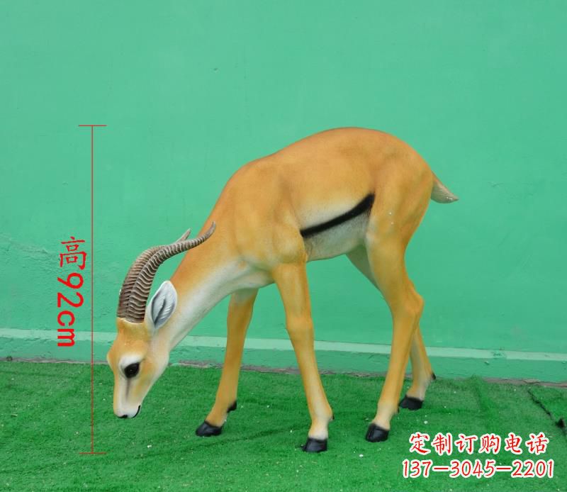 苏州玻璃钢仿真羚羊雕塑
