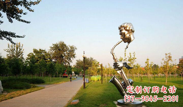 苏州不锈钢萨克斯抽象雕塑