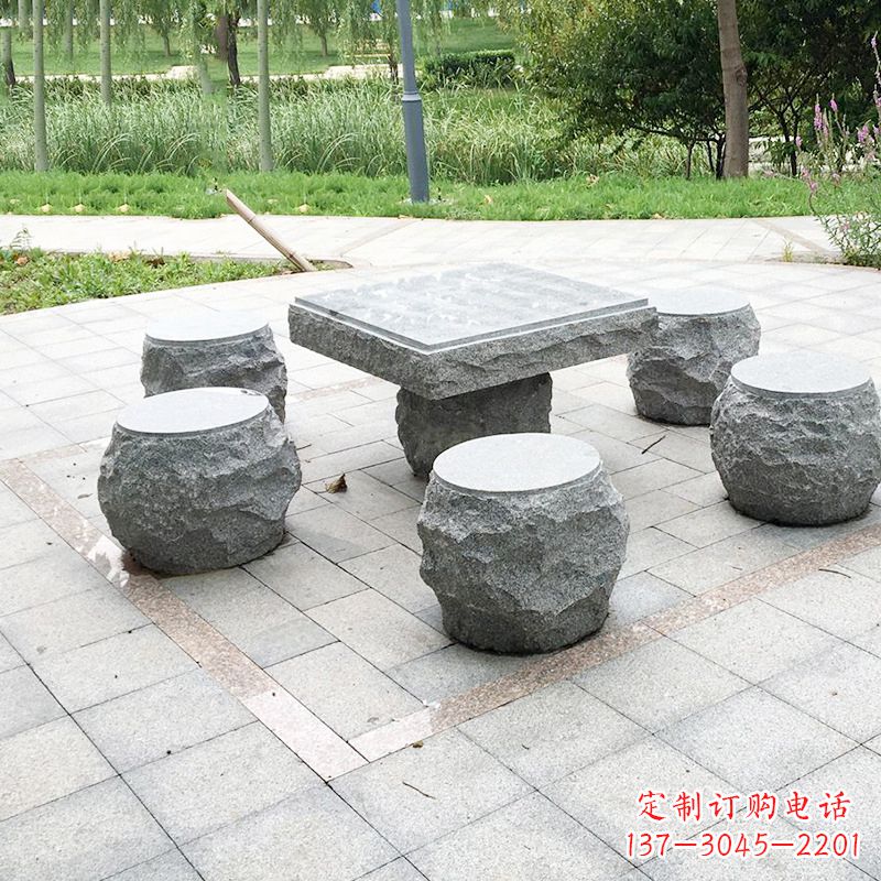苏州新题目“古典风格石桌凳雕塑”