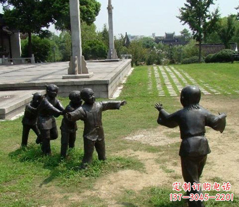 苏州老鹰雕塑，巧妙玩耍、永记美好
