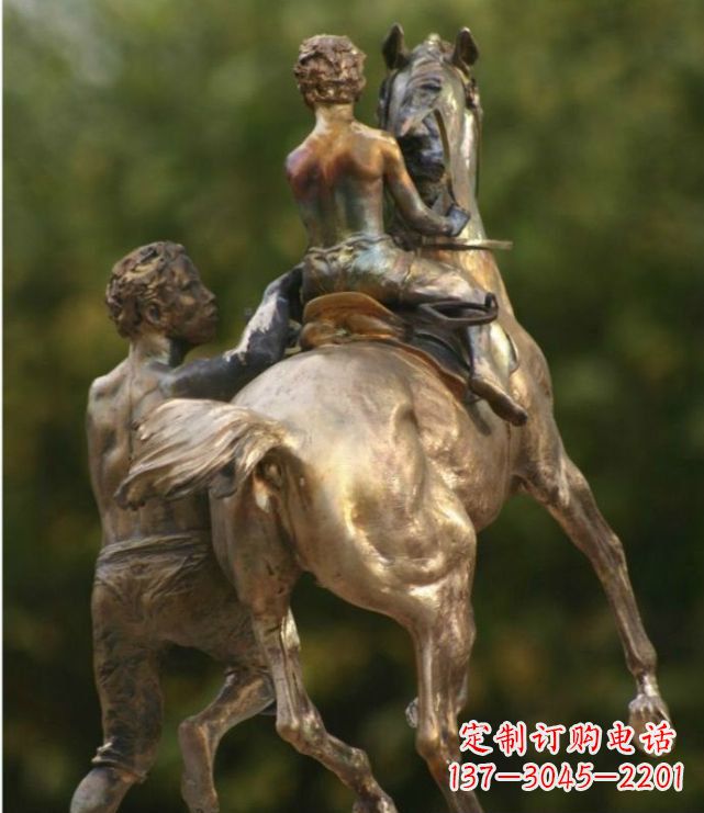 苏州浪漫无限，精致骑马铜雕