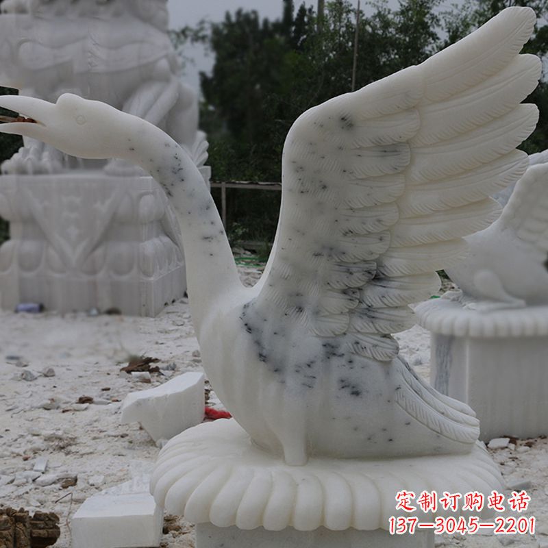 苏州汉白玉吐水天鹅石雕