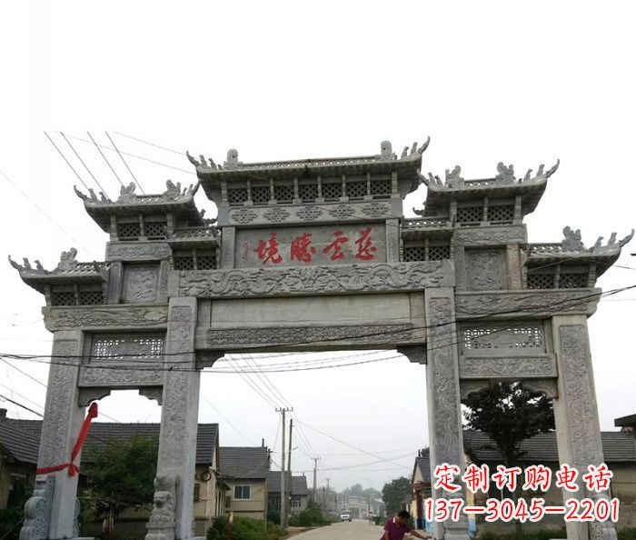 苏州中领雕塑--别具一格的石雕牌坊