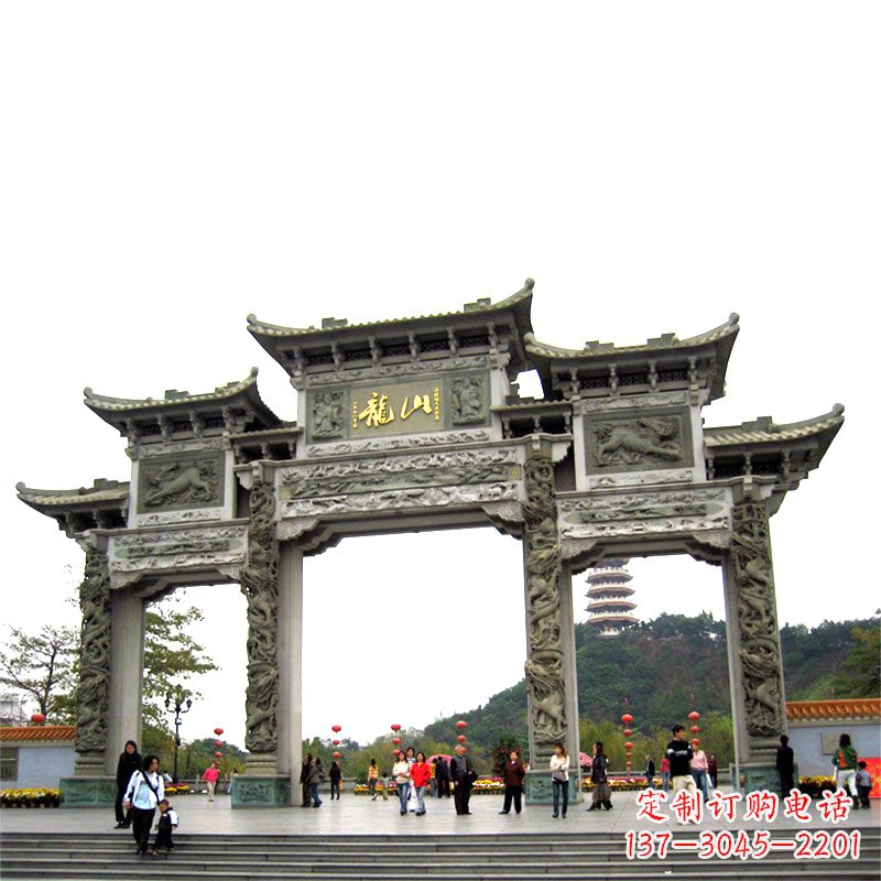 苏州龙山景区大型石雕牌楼