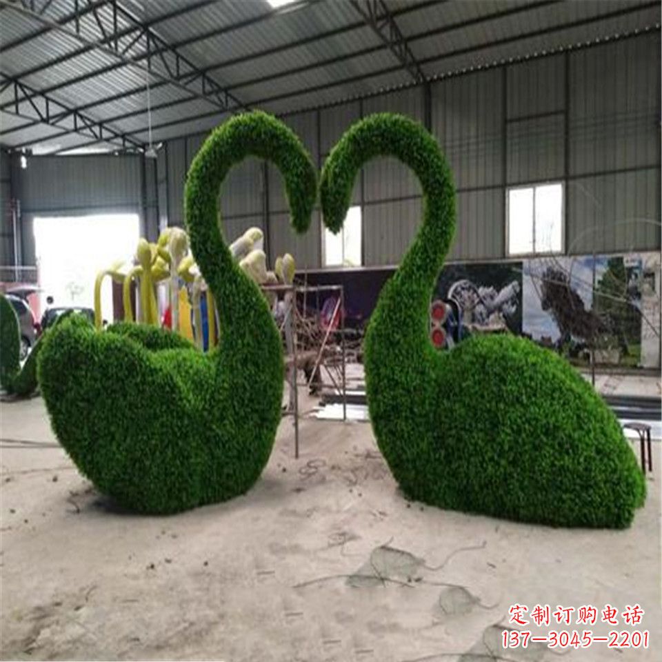 苏州绿植抽象特制天鹅雕塑