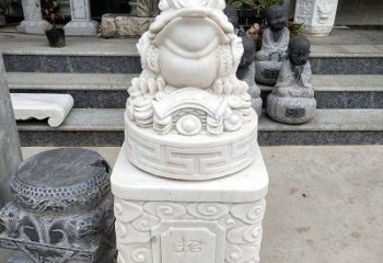 苏州金蟾立柱石动物雕塑