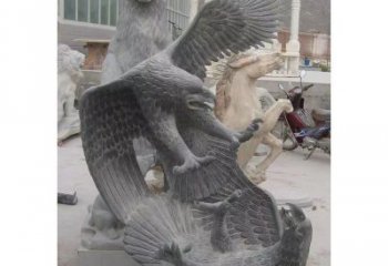 苏州中领雕塑推出的石雕老鹰是一款充满生机与力…