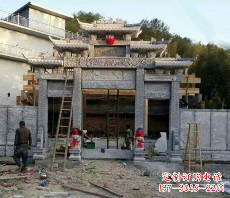 苏州三门仿古石雕牌坊打造质感升级的精致建筑