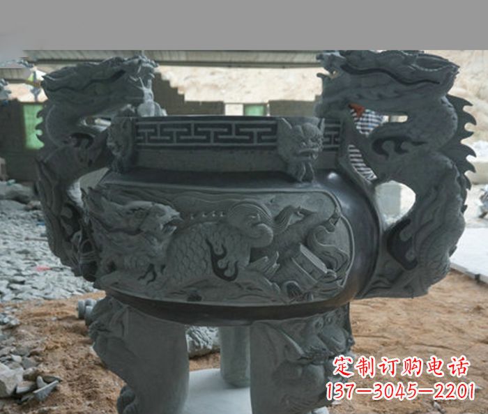 苏州寺庙景观青石龙头香炉石雕