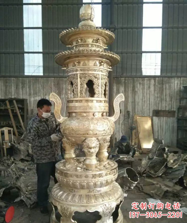 苏州寺庙香炉铜雕 (5)