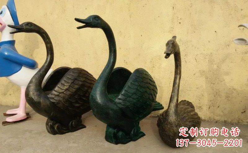 苏州天鹅动物铜雕 (3)