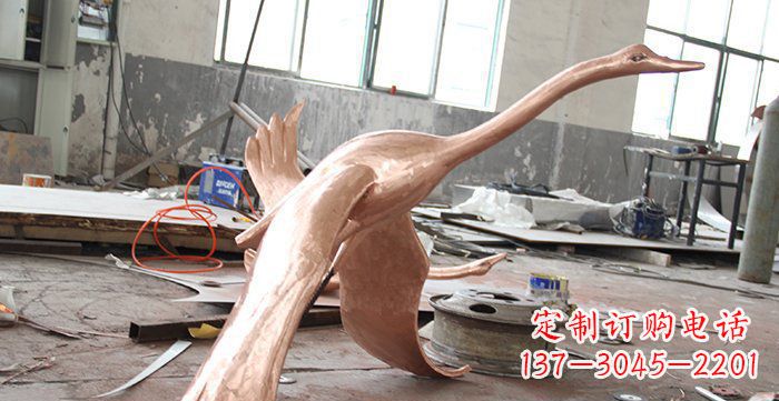 苏州天鹅铸铜动物铜雕