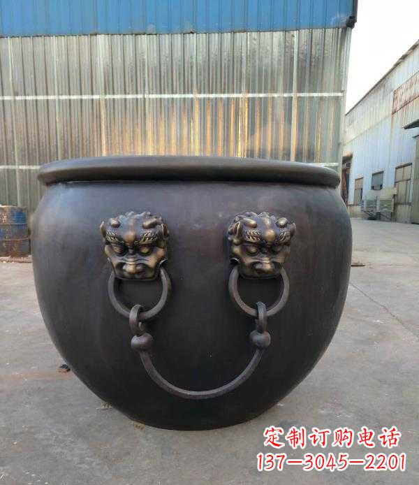 苏州庭院水缸铜雕