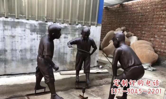 苏州玩陀螺人物铜雕 (2)