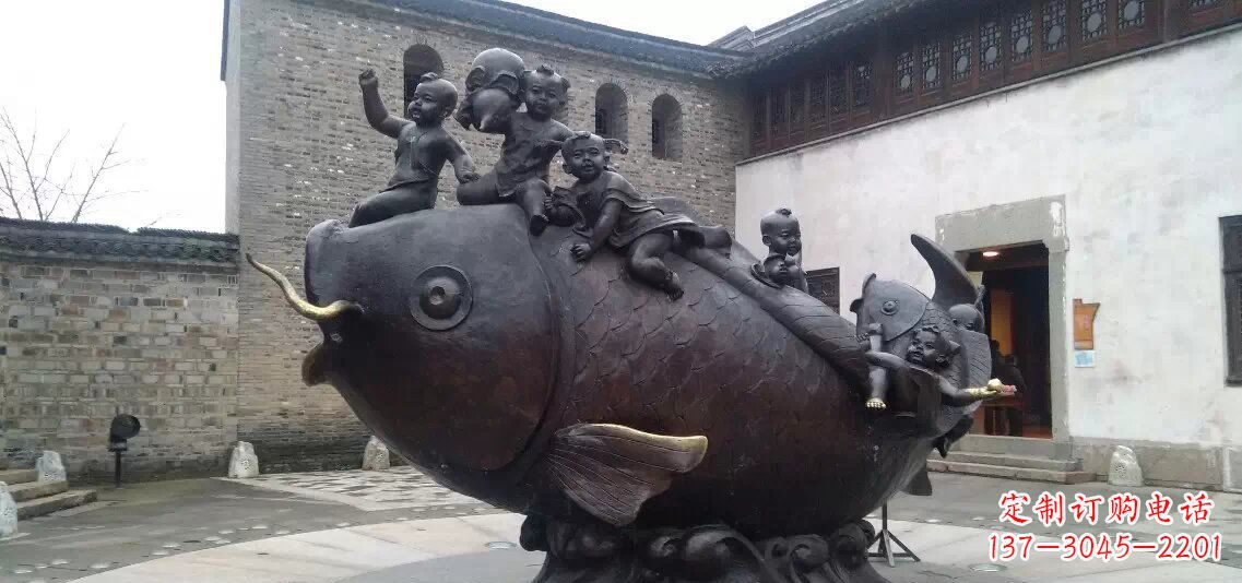 苏州小孩骑鱼铜雕