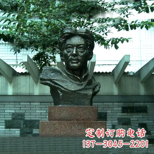 苏州校园名人徐悲鸿头像雕塑