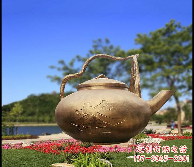苏州园林景观茶壶铜雕